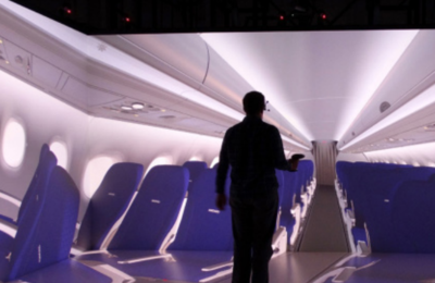 威奇塔州立大學攜手TechViz，打造全球最大可調節CAVE系統，革新計算機輔助設備修理教育