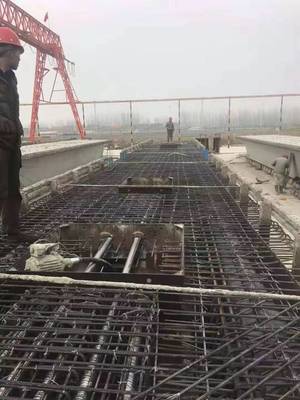 420省道金湖段建設(shè)工程箱梁首件澆筑順利完成，凸顯勞務(wù)分包管理成效